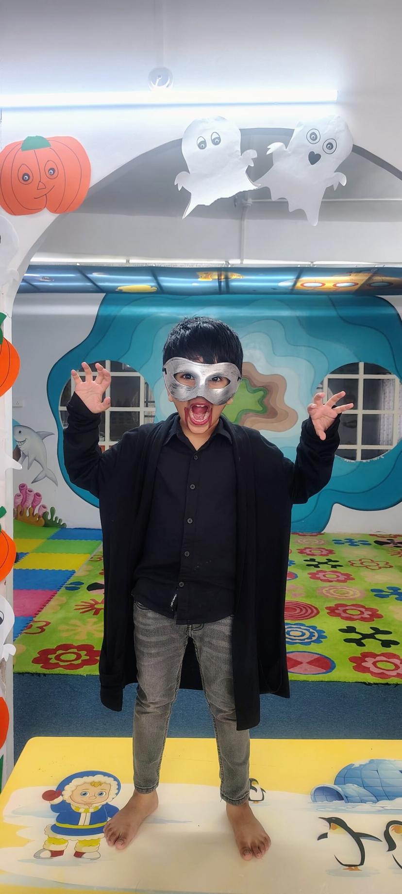 My School ITALY Hitex Halloween celebration