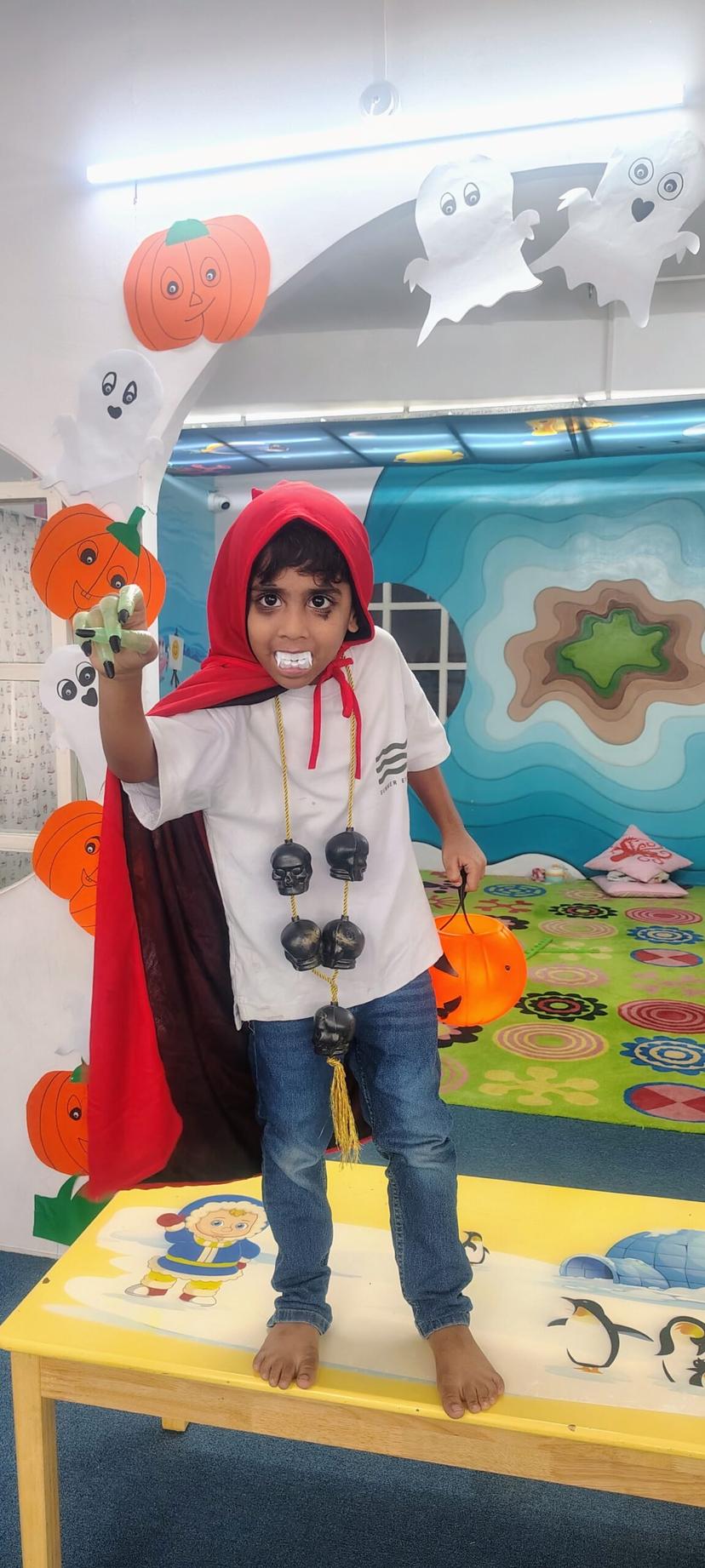 My School ITALY Hitex Halloween celebration